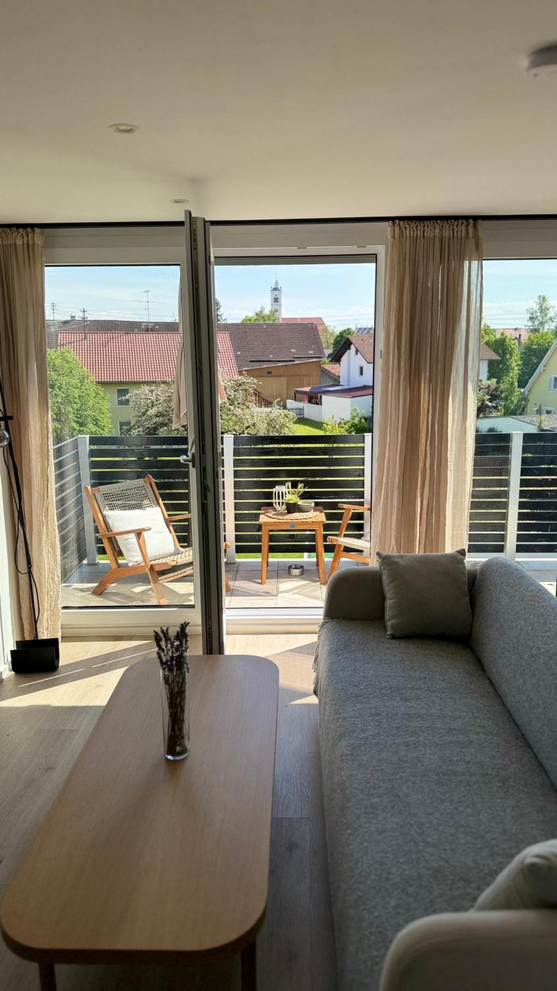 Roemer Apartment Und Zimmer Turkheim Bagian luar foto
