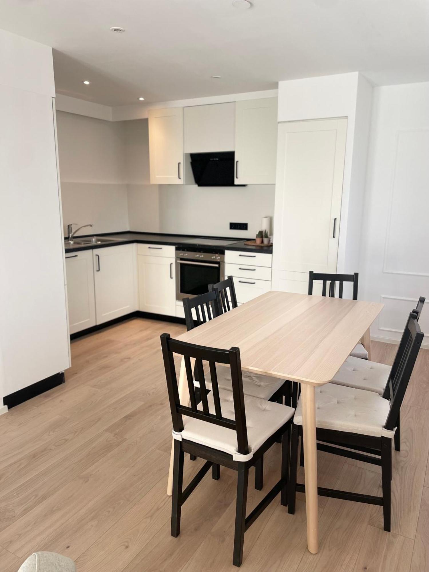 Roemer Apartment Und Zimmer Turkheim Bagian luar foto